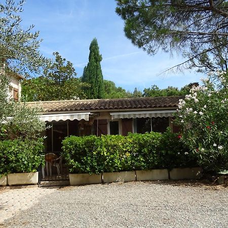 Location Villa Et Studios Roquebrune-sur Argens Εξωτερικό φωτογραφία