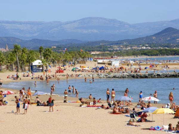 Location Villa Et Studios Roquebrune-sur Argens Εξωτερικό φωτογραφία