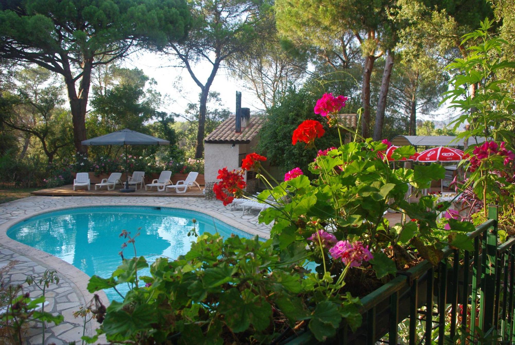 Location Villa Et Studios Roquebrune-sur Argens Εξωτερικό φωτογραφία