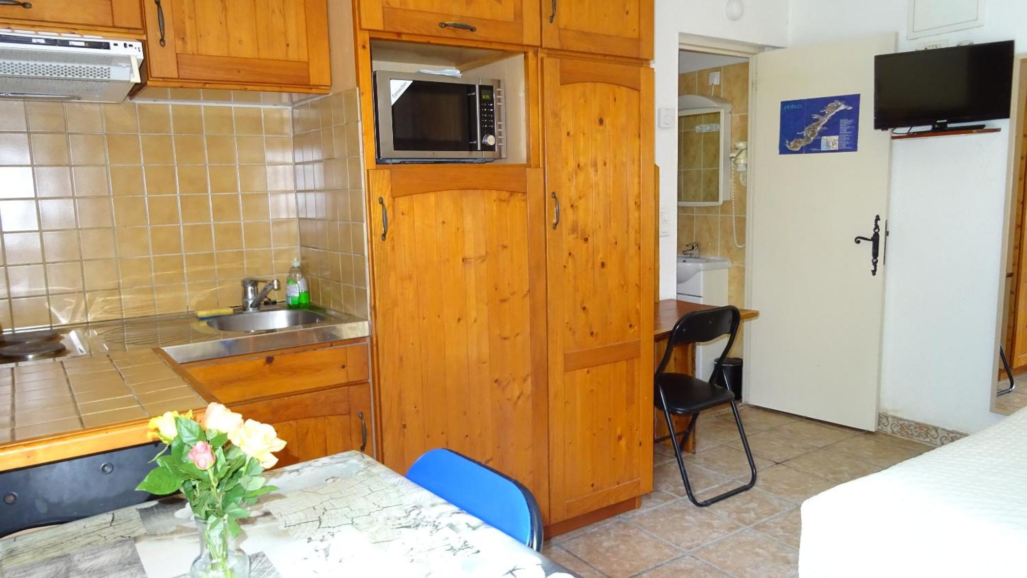 Location Villa Et Studios Roquebrune-sur Argens Εξωτερικό φωτογραφία