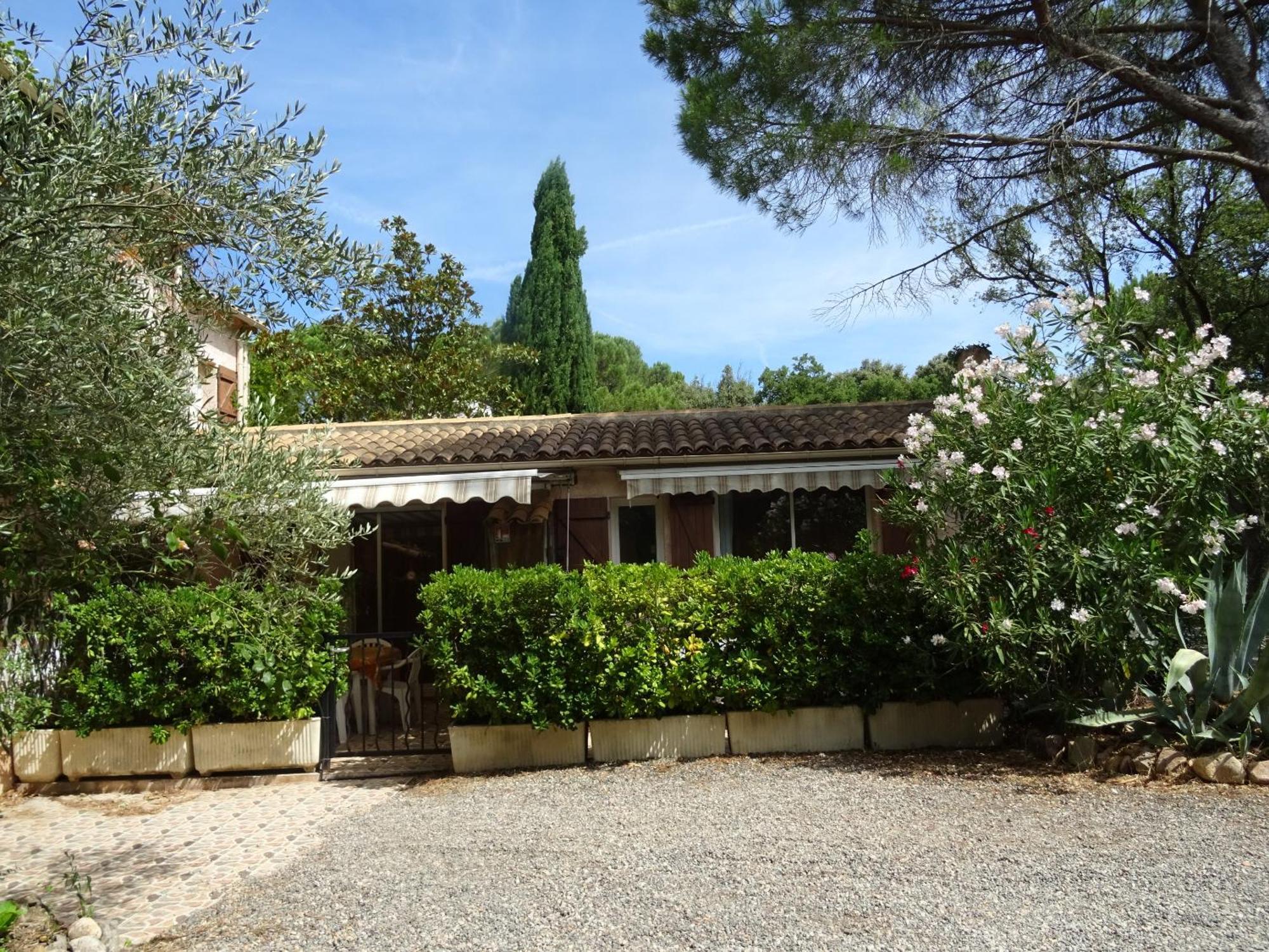 Location Villa Et Studios Roquebrune-sur Argens Εξωτερικό φωτογραφία
